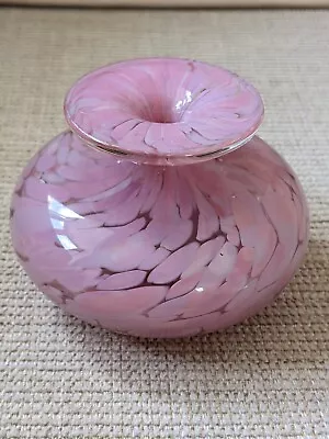Buy Pretty Vintage Mid 20th Century Phoenician Pink Glass Vase. • 12.50£