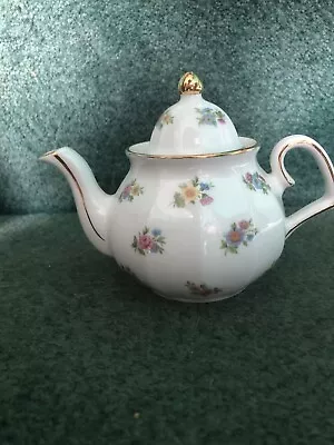 Buy Wade Regency Collection Teapot • 10£