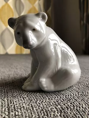 Buy Lladro Porcelain Sitting Polar Bear • 20£