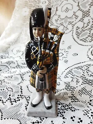 Buy Vintage Dunedin Pottery Hand Made Scotland Scottish Piper Macloud Dress Tartan • 12£