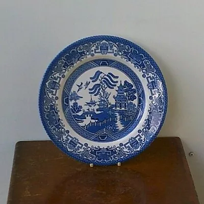 Buy Vintage (1990's) Churchill Sampsonite 'Blue Willow Design' Fine Bone China Dinne • 4.99£