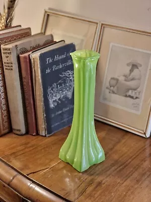 Buy Contemporary Bright Neon Green Retro Coloured Ribbed Art Glass Solifleur Vase  • 14.99£