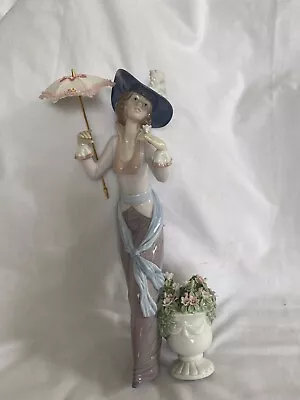 Buy Lladro Porcelain Figurine 6279 Flowers Of Paris , Original Box • 75£