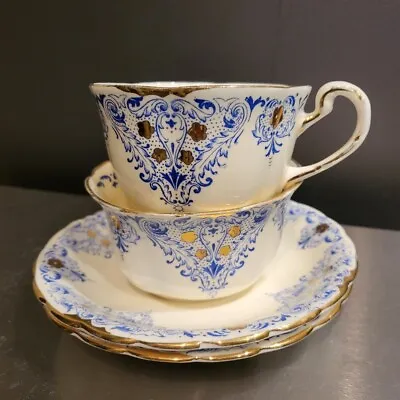 Buy Vintage 4 Pieces - New Chelsea Staffs  Milan  Tea Cup 2 X Saucers + Sugar Bowl • 22.90£
