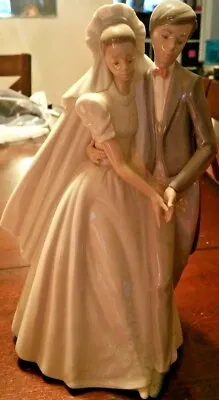 Buy NAO BY LLADRO Bride And Groom Wedding Couple - Unforgettable Dance 1247 • 119.87£