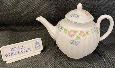 Buy Royal Worcester English Garden, Medium Teapot, Excellent • 29.99£