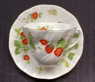 Buy Vintage English China Tea Cup & Saucer Queen’s  Virginia Strawberry • 14.99£