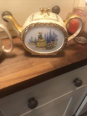 Buy Sadler Antique Crinoline Lady Teapot Set Five Items • 40£