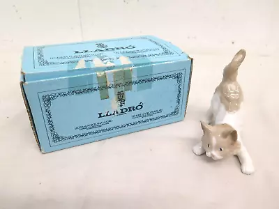 Buy Lladro Spain Daisa 1979 Porcelain Cat No 5.091 Figurine 4 Inch Long With Box • 9.99£