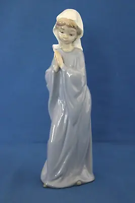 Buy Lladro Nao Figure Of  Girl Praying  0298 • 9.99£