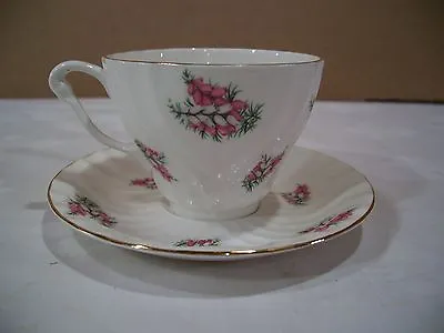 Buy Vtg Queen Anne Made In England Tea Cup And Saucer • 12.23£