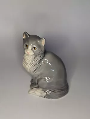Buy John Beswick Small Grey Cat Figurine • 9£
