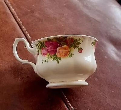 Buy Royal Albert Old Country Roses Large Breakfast Cup. Replacement Cup • 12.99£