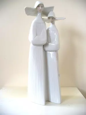 Buy LLADRO Figurine # 4611-two Nuns In White With Rosaries • 29£