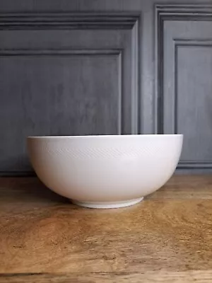 Buy Villeroy And Boch White Salad/Serving Bowl • 12.99£