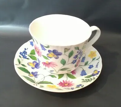 Buy Roy Kirkham Chatsworth Bresakfast Cup & Saucer | Floral Design • 20£