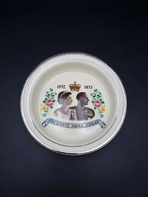 Buy Sheriden China The Queen's Silver Jubilee 1952-1977 Commemorative Cereal Bowl • 14.90£