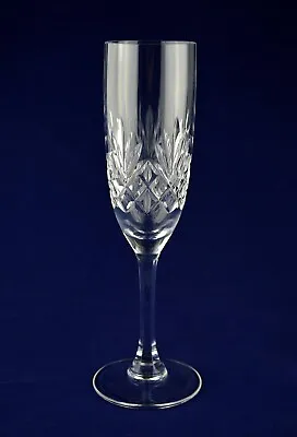 Buy Edinburgh Crystal “JURA” Champagne Glass / Flute – 21cms (8-1/4″) Tall • 19.50£