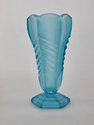 Buy Vintage Art Deco Davidson Chevron Satin/Frosted Blue Glass Vase Pattern #295 • 24.95£