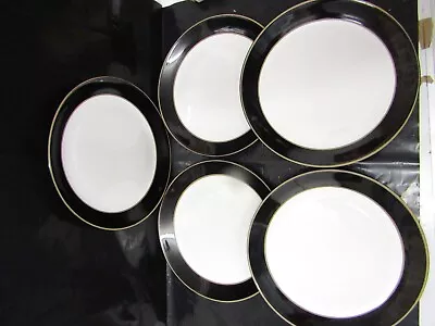 Buy 5 X M&S Marks And Spencer Milano Stoneware Dinner Plates Black & White (S) • 24.99£