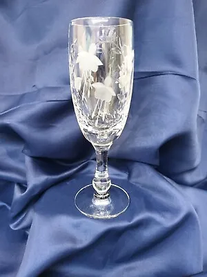 Buy Stuart Crystal Cascade Flute Champagne • 12.50£