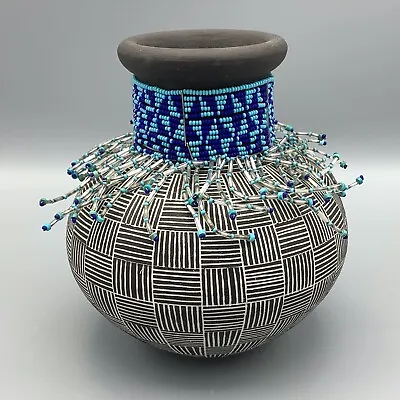 Buy Leslie Thompson  Basket, Pinwheel  Acoma Pot Hand-Carved Glass Bead Art Pottery  • 892.10£