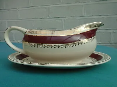 Buy A.G.Richardson & Co(Tunstall)Ltd Crown Ducal Sauce Boat & Drip Plate 1940's  • 12£
