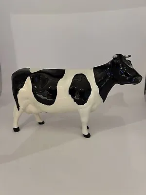 Buy Beswick Friesian Cow • 50£