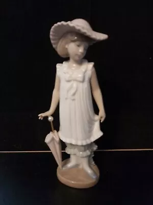 Buy Nao By LLadro Porcelain Girl With Parasol Figurine 1990 Collection Spain Af • 10£
