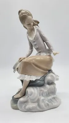 Buy Lladro # 4918 Porcelain Figurine  At The Seaside  Girl Sitting On Rock With Fish • 117.30£