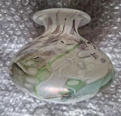 Buy Isle Of Wight Glass - A Flower Pattern Squat Posy Vase • 7.50£
