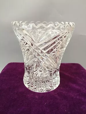 Buy Vintage Quality Cut Glass Vase • 12.50£