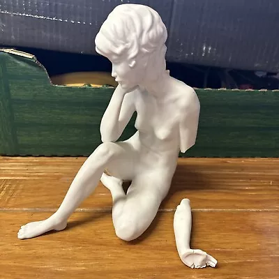 Buy Kaiser Porcelain “meditation” Nude Seated Woman - W. Gawantka - 489. Damaged • 24.99£