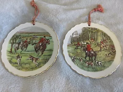 Buy Pair Highly Attractive Royal Staffordshire Hunting Scene Wall-Hanging Plates • 25£