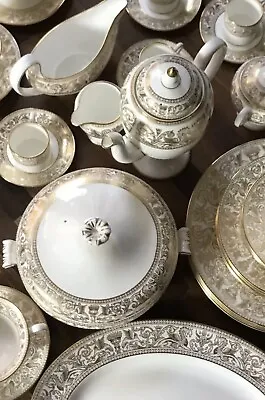 Buy Wedgwood Florentine Gold Dinner Service For 8 Settings & Coffee Service Option • 1,585£