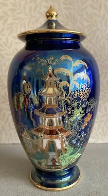 Buy Carlton Ware Lustre Pagoda Lidded Vase • 46£