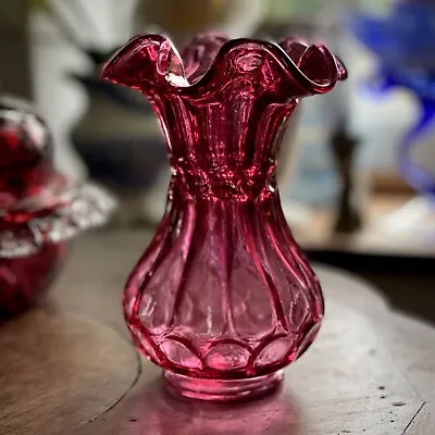 Buy Cranberry ‘Dot And Flute’ Glass Vase 5.5” Ruffled - Excellent • 15.50£