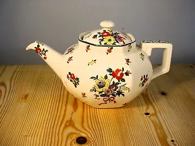 Buy Royal Doulton Old Leeds Sprays Pottery Teapot D3548 • 20£
