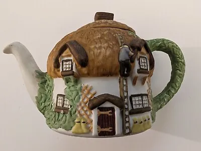 Buy Christopher Wren Cottage Teapot Fine China Staffordshire Tableware England  • 9.90£
