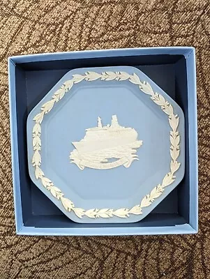 Buy Wedgewood Jasperware Plate, Blue QE2. In Original Box • 4£