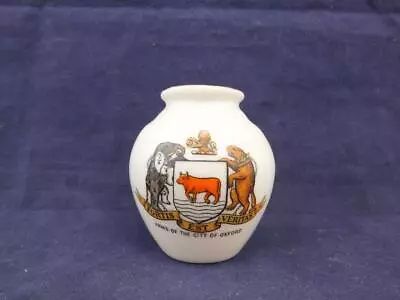 Buy Vintage Goss Crested Ware Norwich Urn - Arms Of The City Of Oxford. • 8.96£