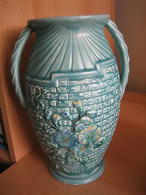 Buy Vintage Arthur Wood Vase • 14.95£