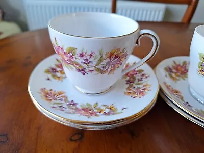 Buy 3  Colclough  'wayside'  Breakfast Cups And Saucers • 6.50£