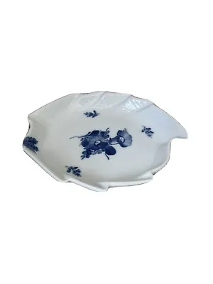 Buy ROYAL COPENHAGEN China BLUE FLOWERS Braided  Dish Plate #8002  9  • 42.59£