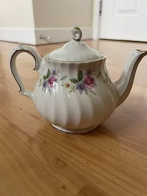 Buy Vintage Sadler Teapot • 10£
