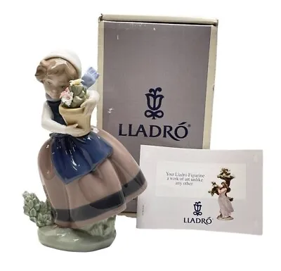 Buy Lladro Girl With Pot Of Flowers “Spring Is Here” Ref 5223 Brand New In Box • 49.99£