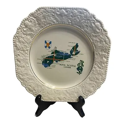 Buy Vintage NOVA SCOTIA, CA. LORD NELSON POTTERY Wall Hanging Plate Crazing • 7.56£