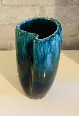 Buy Vintage Blue Mountain Pottery Vase • 10£
