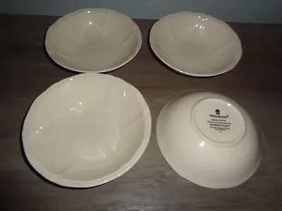 Buy 5 WEDGWOOD Queen's Plain Shape Bowls England • 47.15£