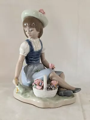 Buy Vintage Rare Lladro Wild Flowers Girl Figure 1287 (AF) • 6.99£